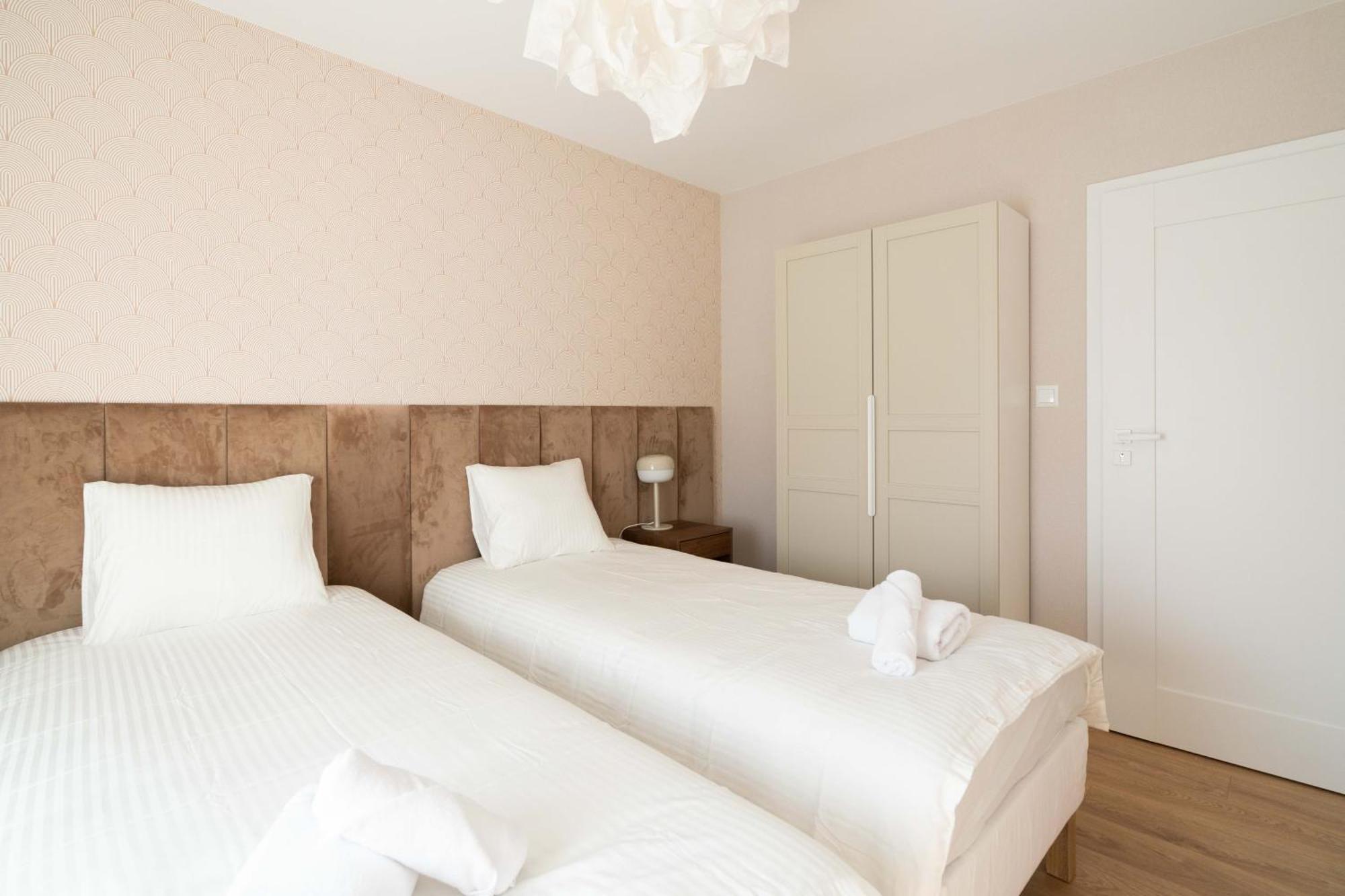 Aparthotel Weissa 7 Cracovie Extérieur photo