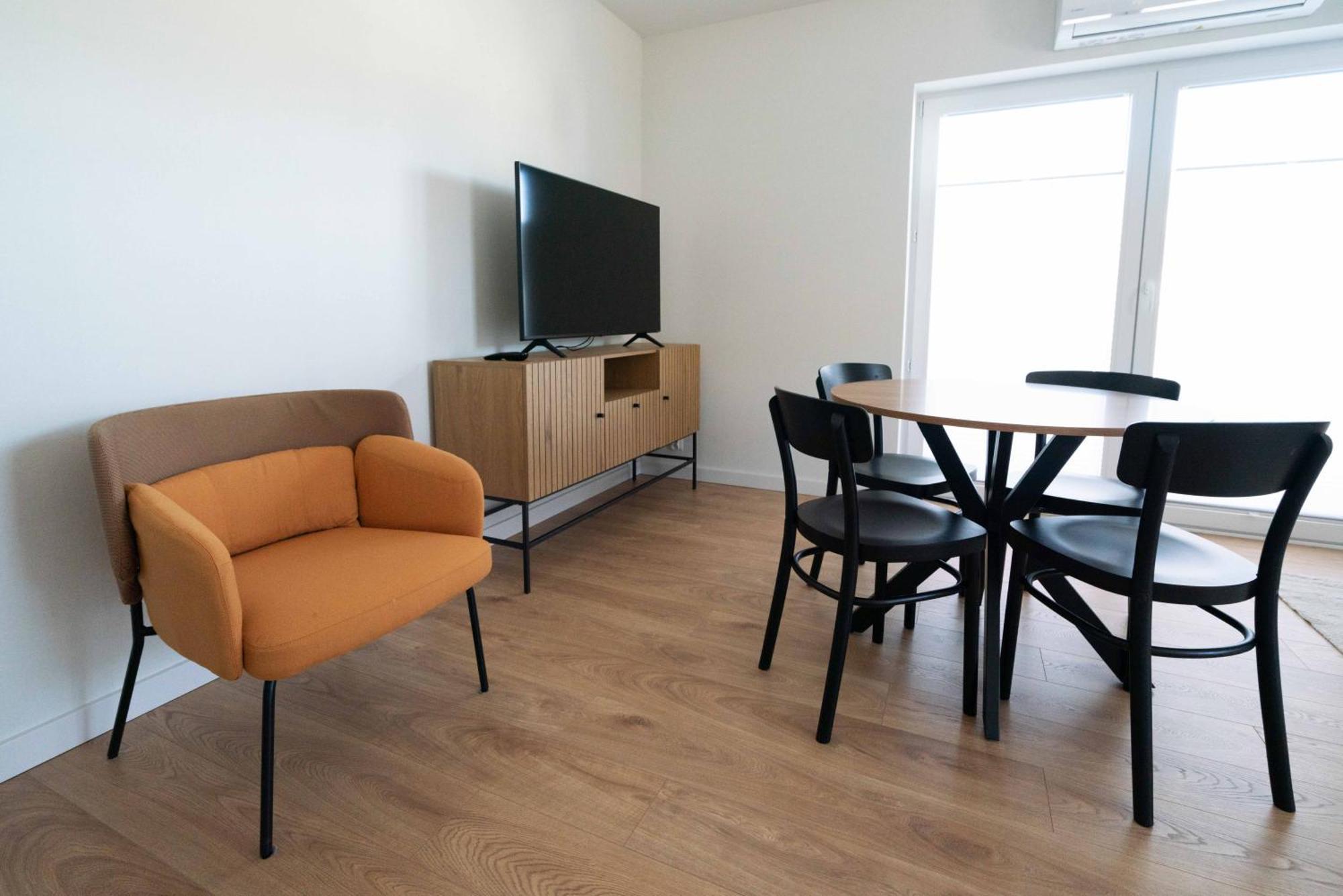 Aparthotel Weissa 7 Cracovie Extérieur photo