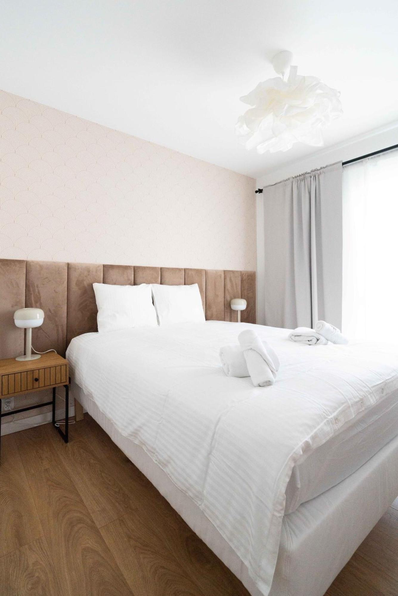 Aparthotel Weissa 7 Cracovie Extérieur photo